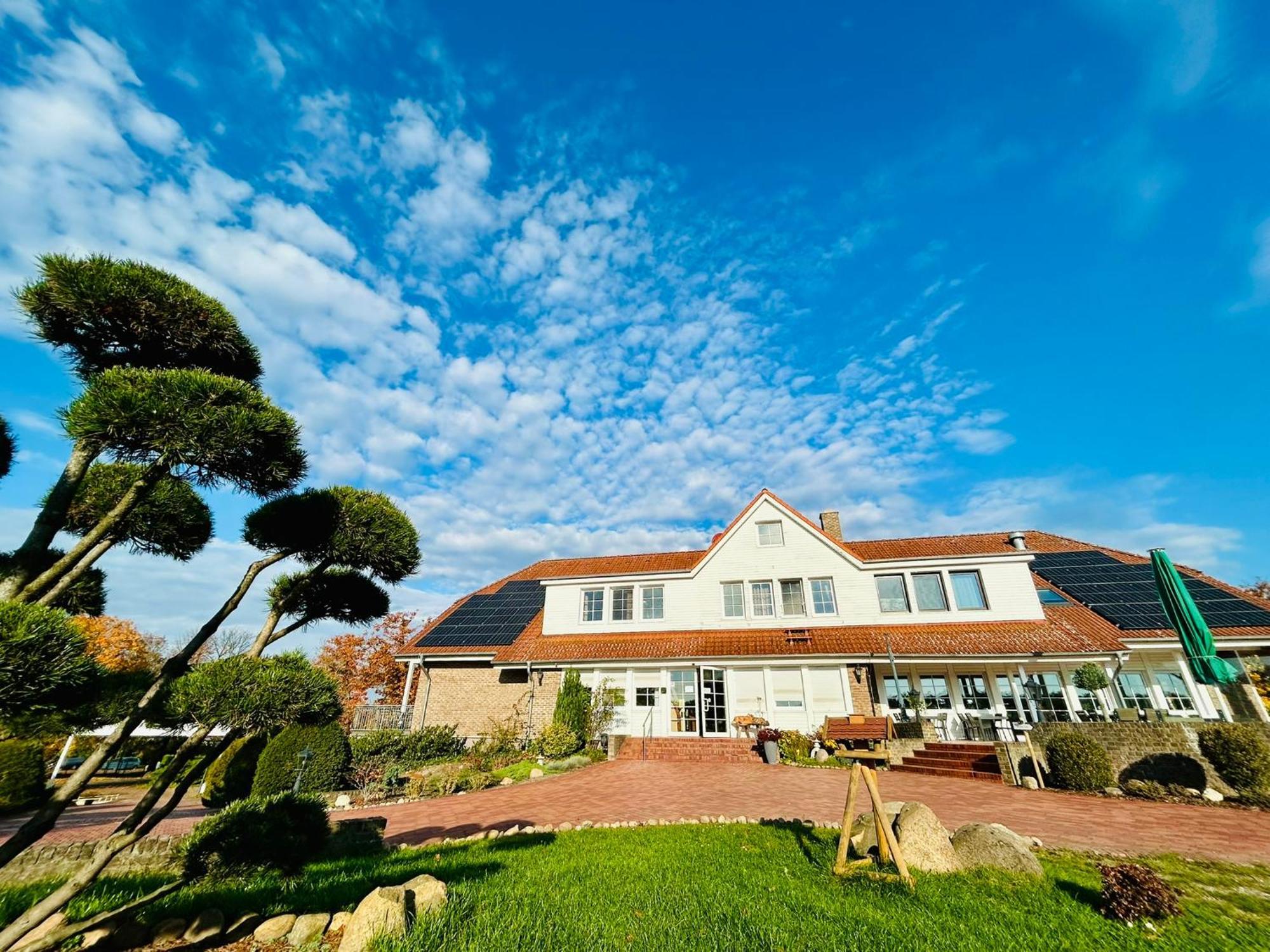 Hotel Reindahls Wilkendorf Dış mekan fotoğraf